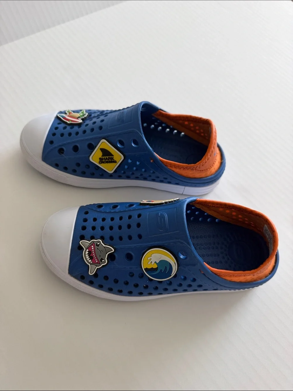 Skechers Blue Slip-On Water Clogs with Orange Lining kids size 13